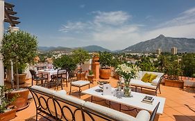 Molo 44 Suites Puerto Banus